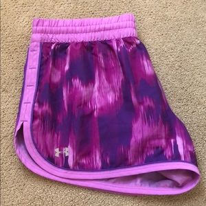 3 Under Armour running shorts